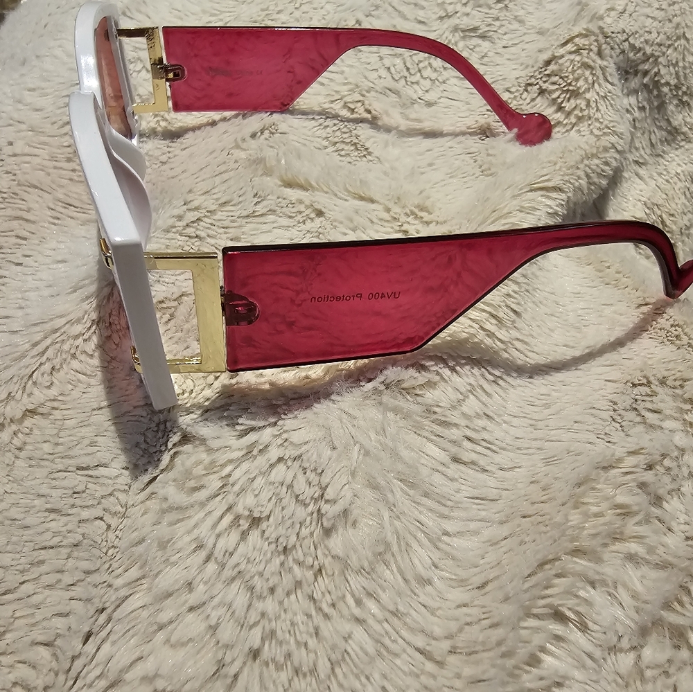 Retro looking sunglasses - Picture 8 of 9